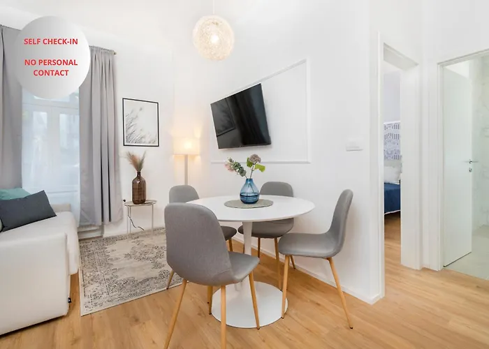 Cozy * Λιουμπλιάνα