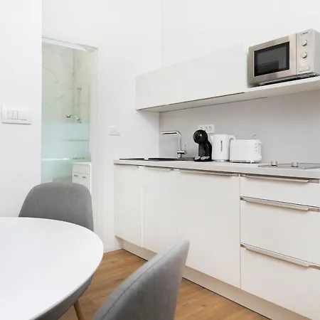 Cozy Apartament Lublana